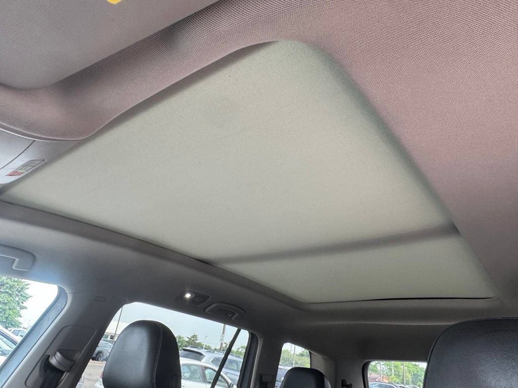 Used 2021 Volkswagen Atlas SEL AWD/4WD image 15