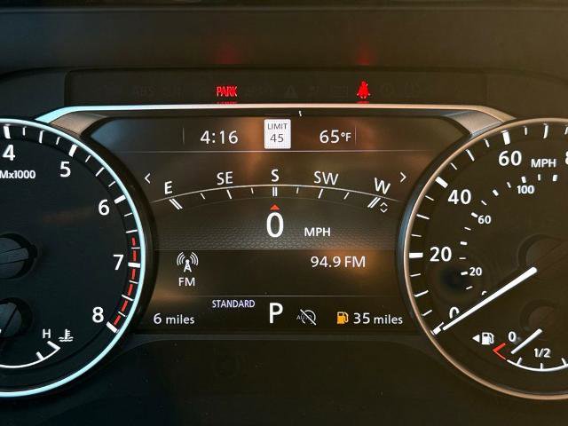 New 2025 Nissan Pathfinder SL w/ Black Appearance Package image 30