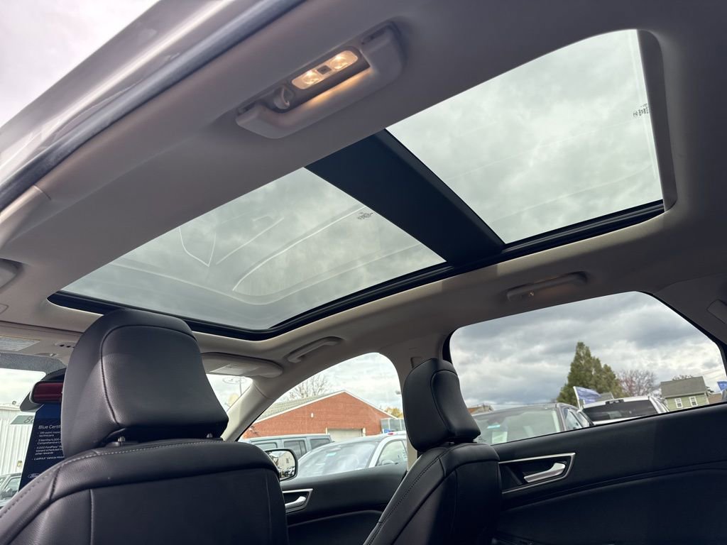 Certified 2024 Ford Edge SEL w/ Convenience Package image 17