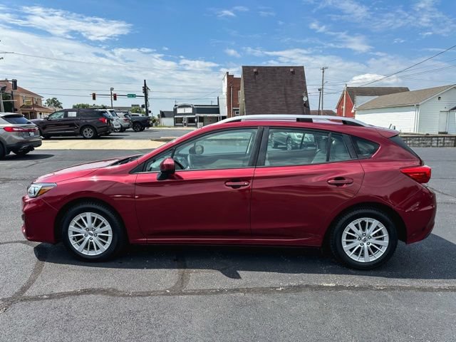 Used 2017 Subaru Impreza 2.0i Premium AWD/4WD image 4
