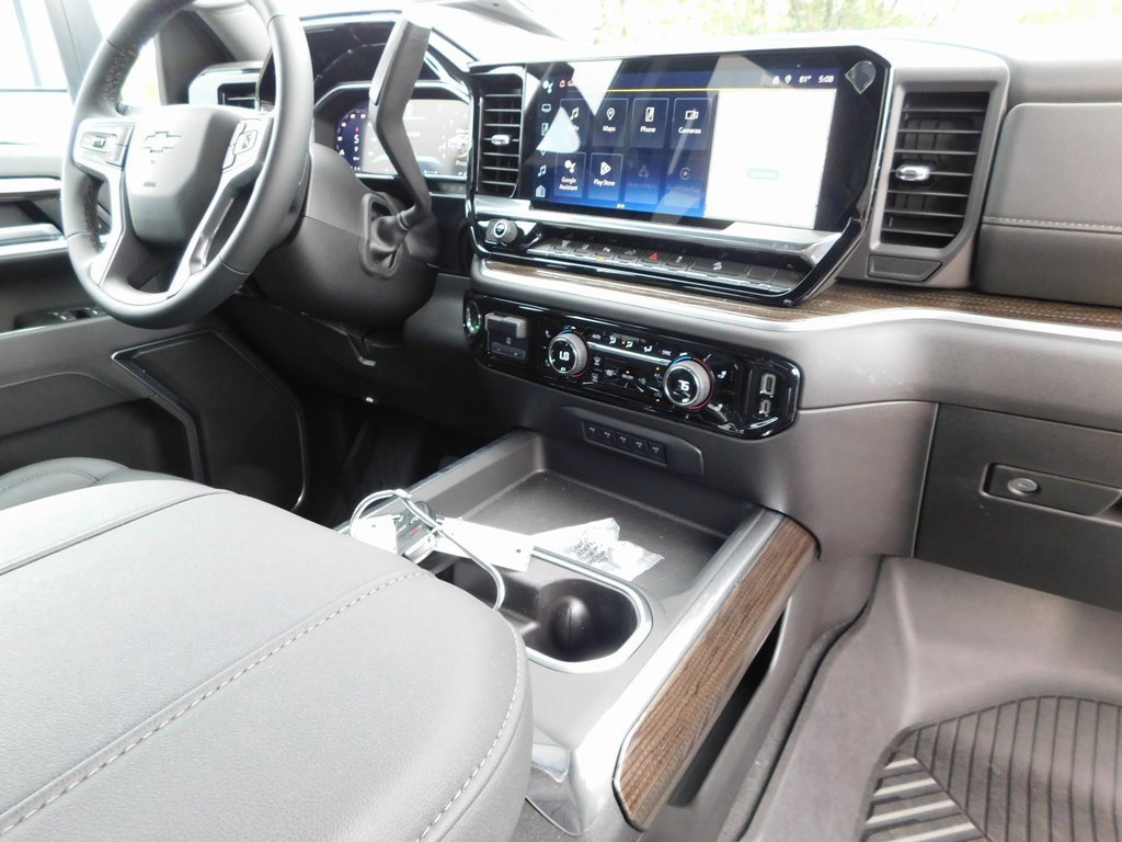 New 2026 Chevrolet Silverado 3500 LT w/ Z71 Chrome Sport Edition image 24