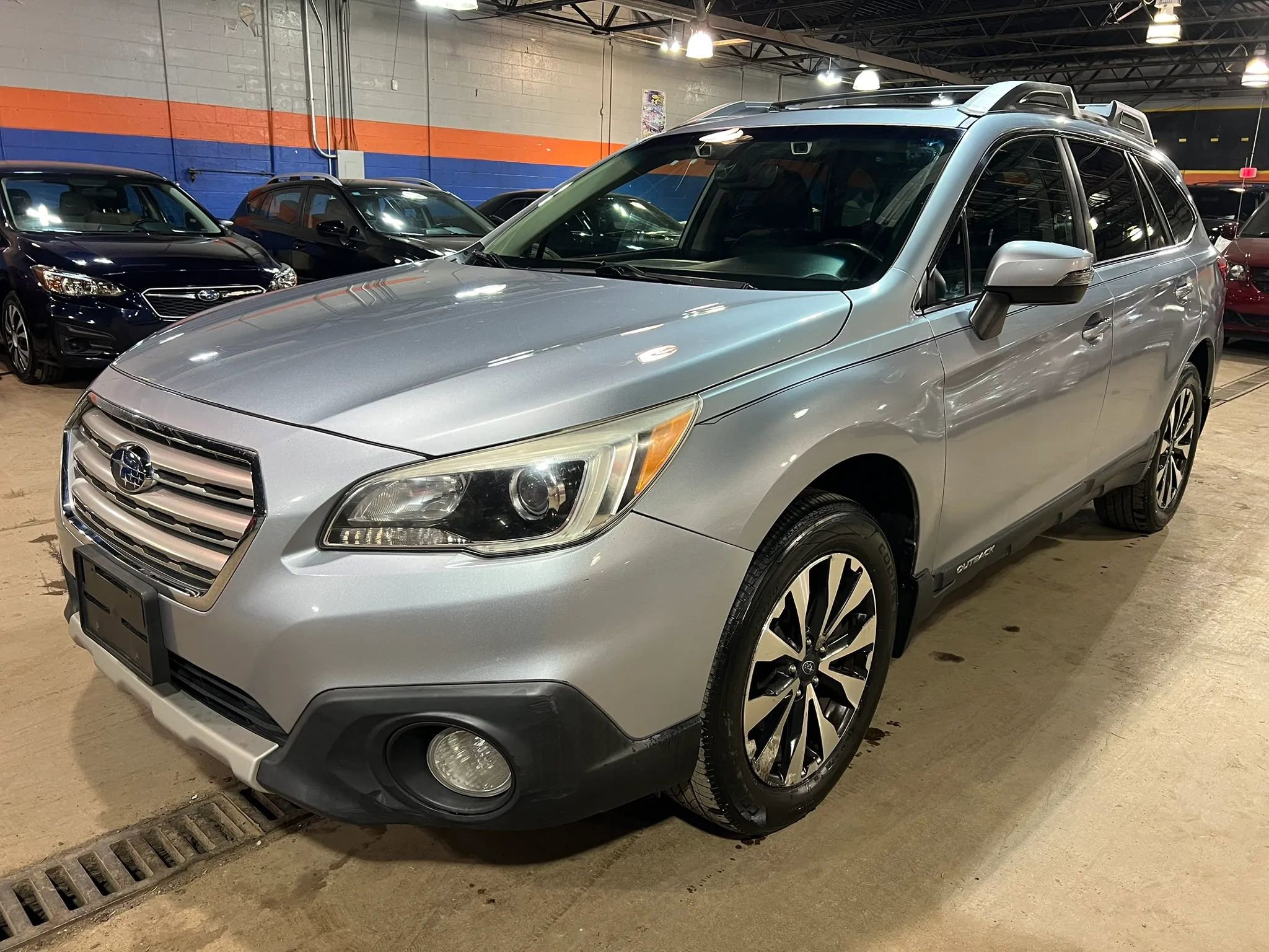 Used 2017 Subaru Outback 2.5i Limited AWD/4WD image 7