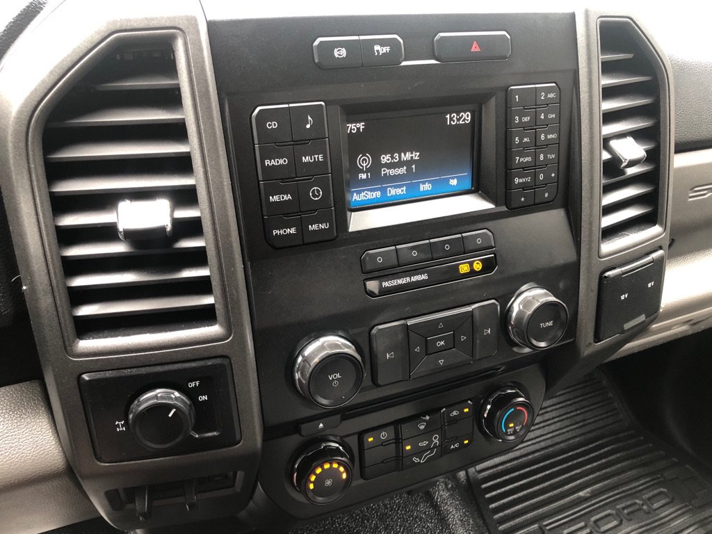 Used 2018 Ford F350 XL AWD/4WD image 30
