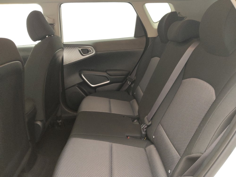 Used 2025 Kia Soul S FWD image 18