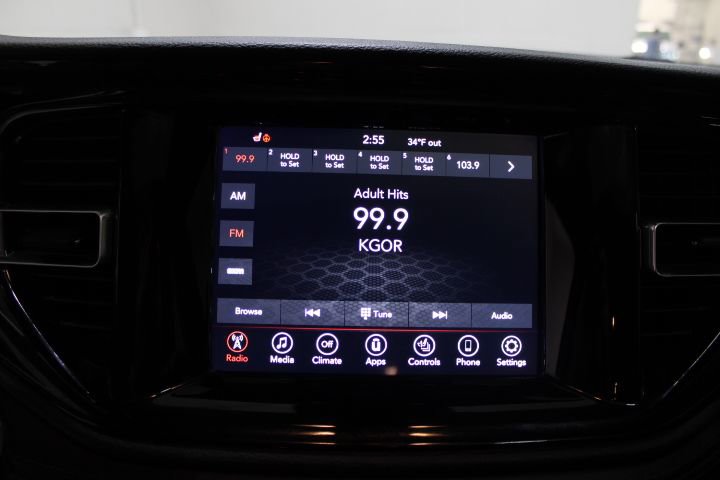 Used 2024 Dodge Durango SXT image 4