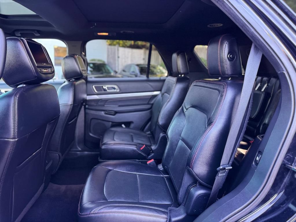 Used 2016 Ford Explorer Sport AWD/4WD image 22
