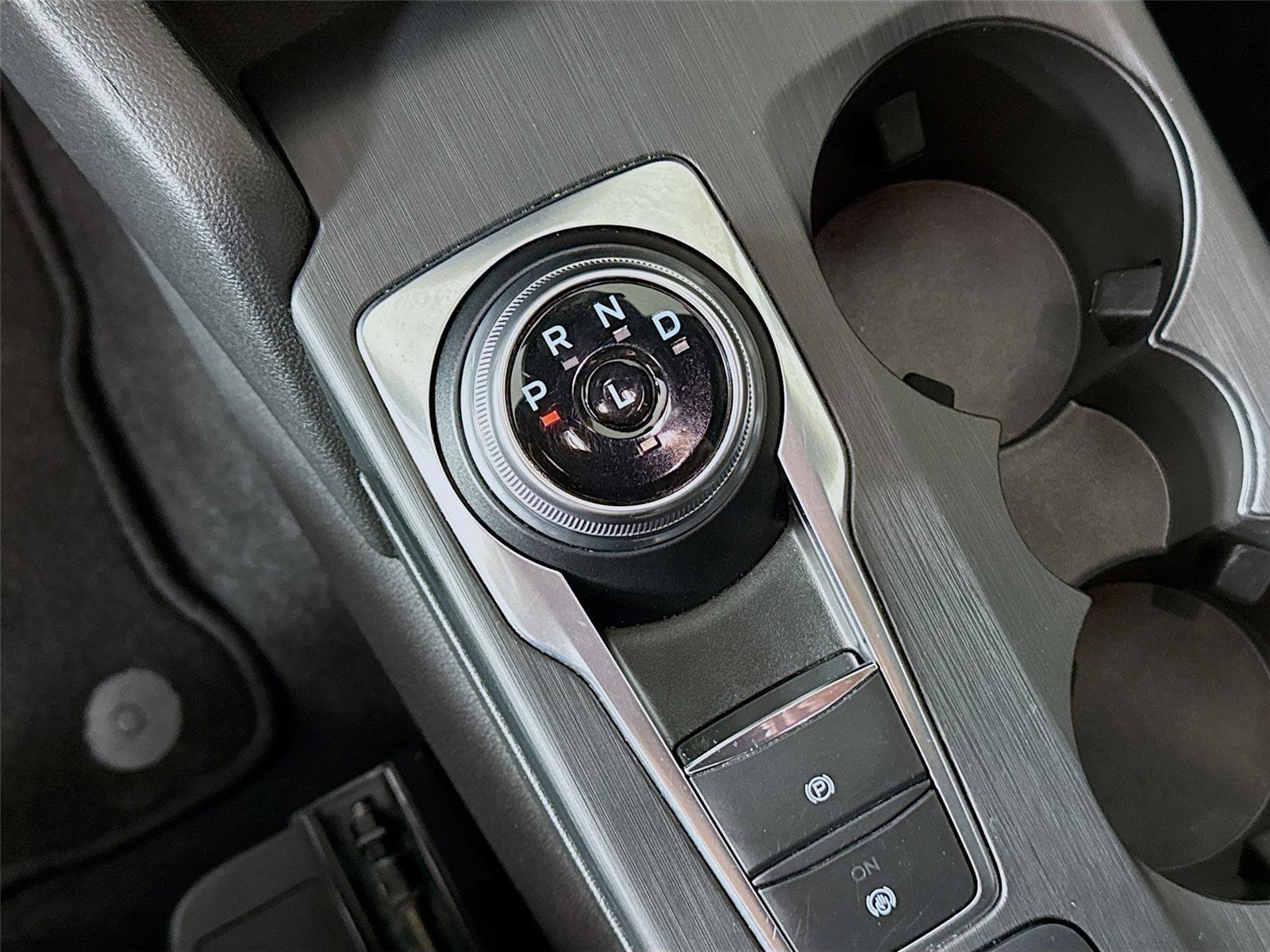 Used 2024 Ford Escape ST-Line image 15