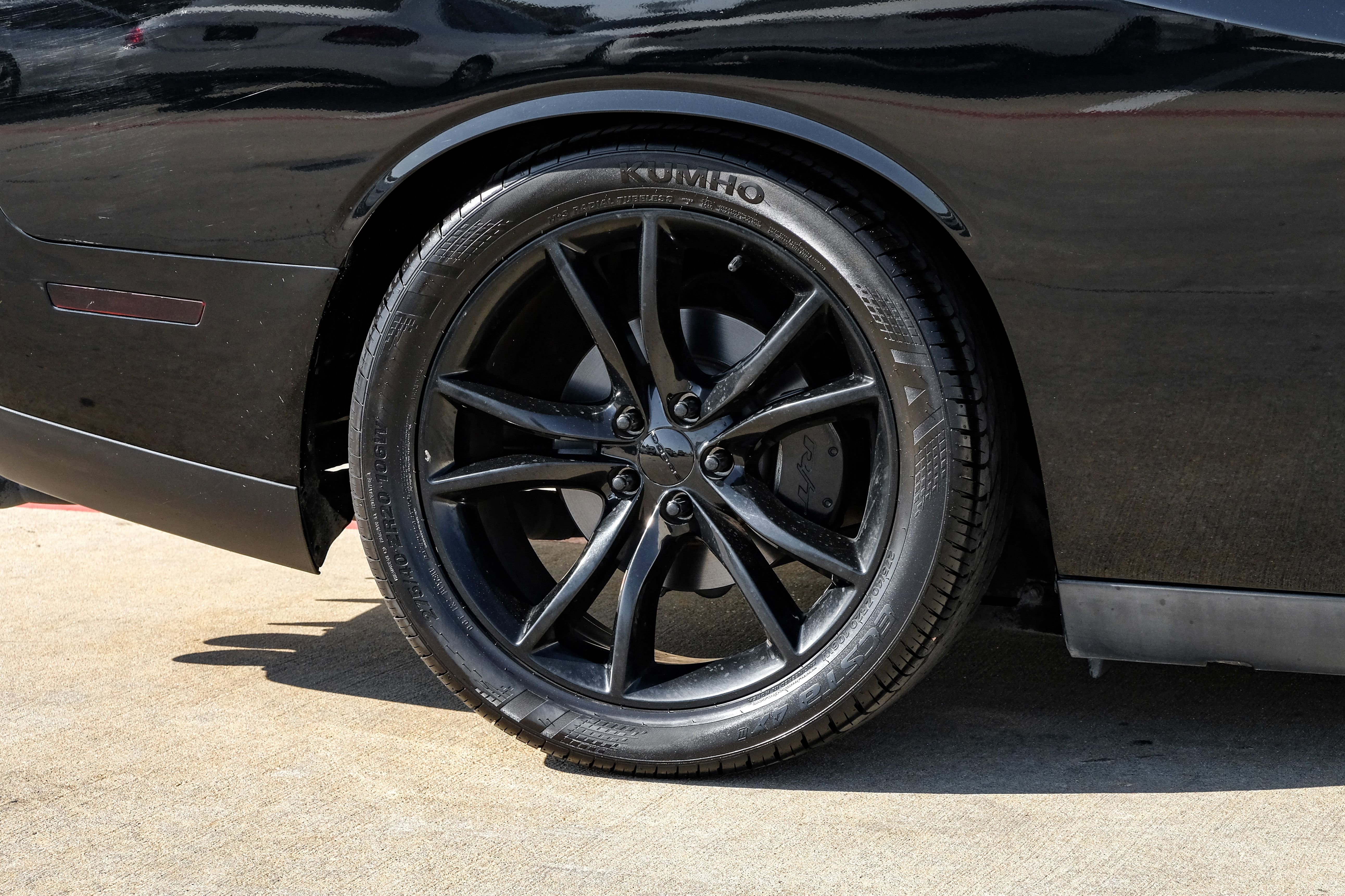 Used 2016 Dodge Challenger R/T Plus image 41