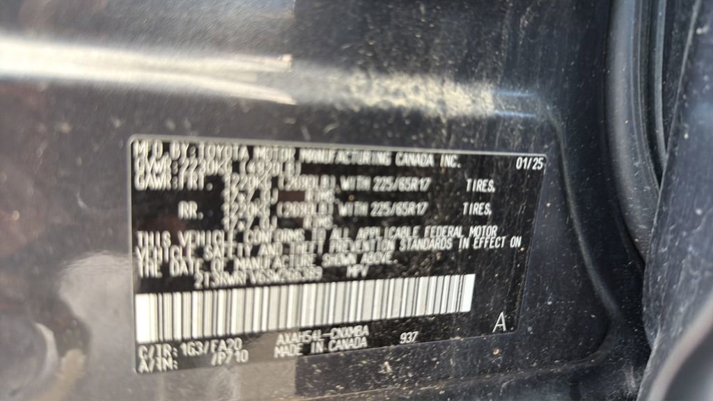 Used 2025 Toyota RAV4 XLE image 17