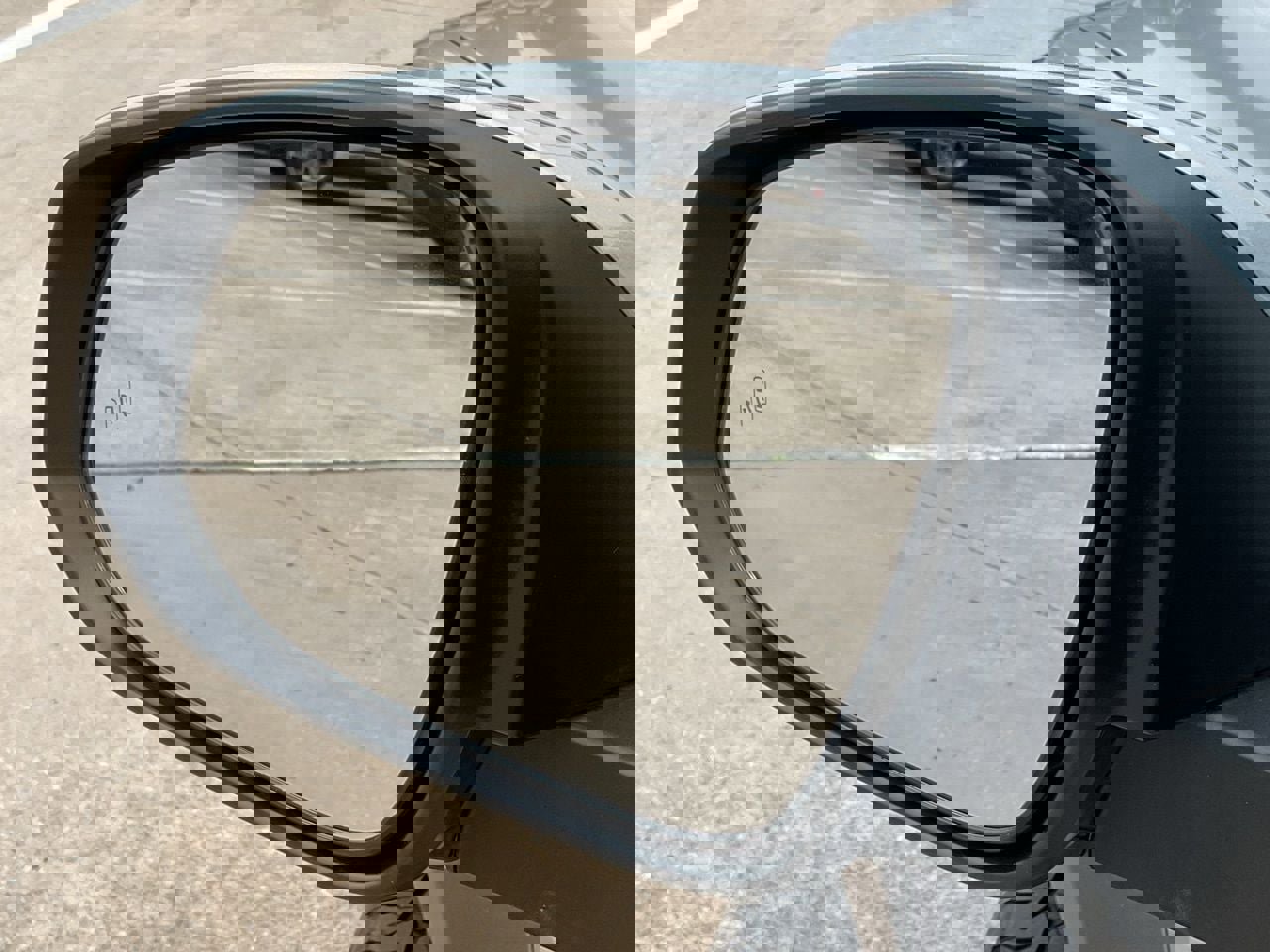 Used 2025 Toyota Tacoma TRD Off-Road AWD/4WD image 13