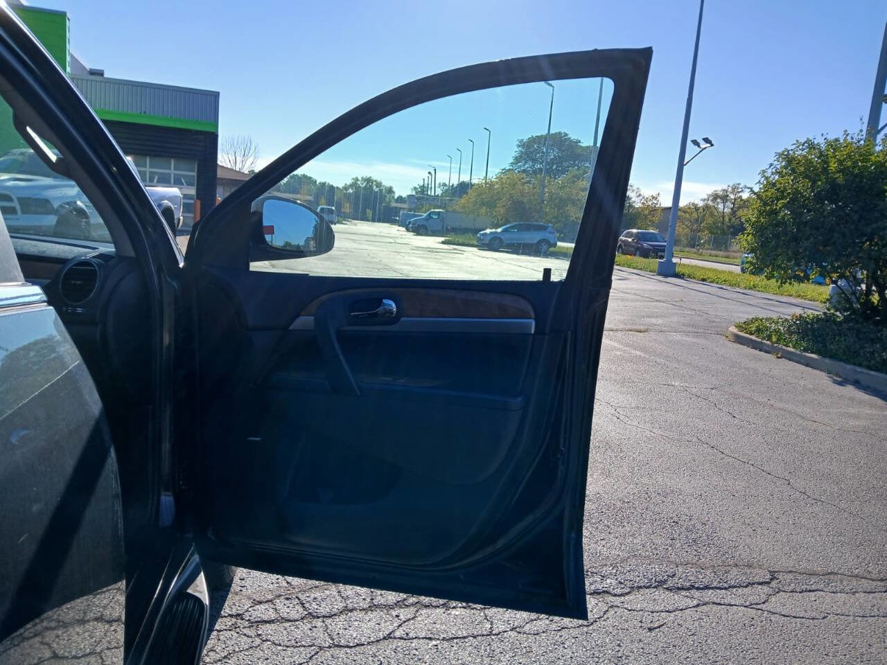 Used 2011 Buick Enclave CXL w/ Trailering Provision Package image 19