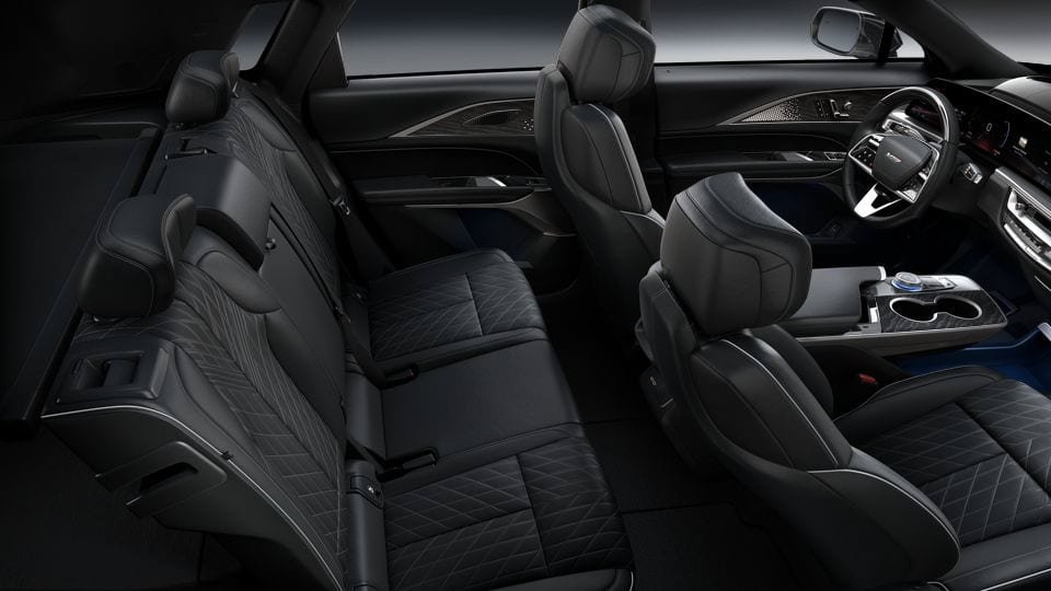 New 2026 Cadillac Lyriq V AWD/4WD image 37