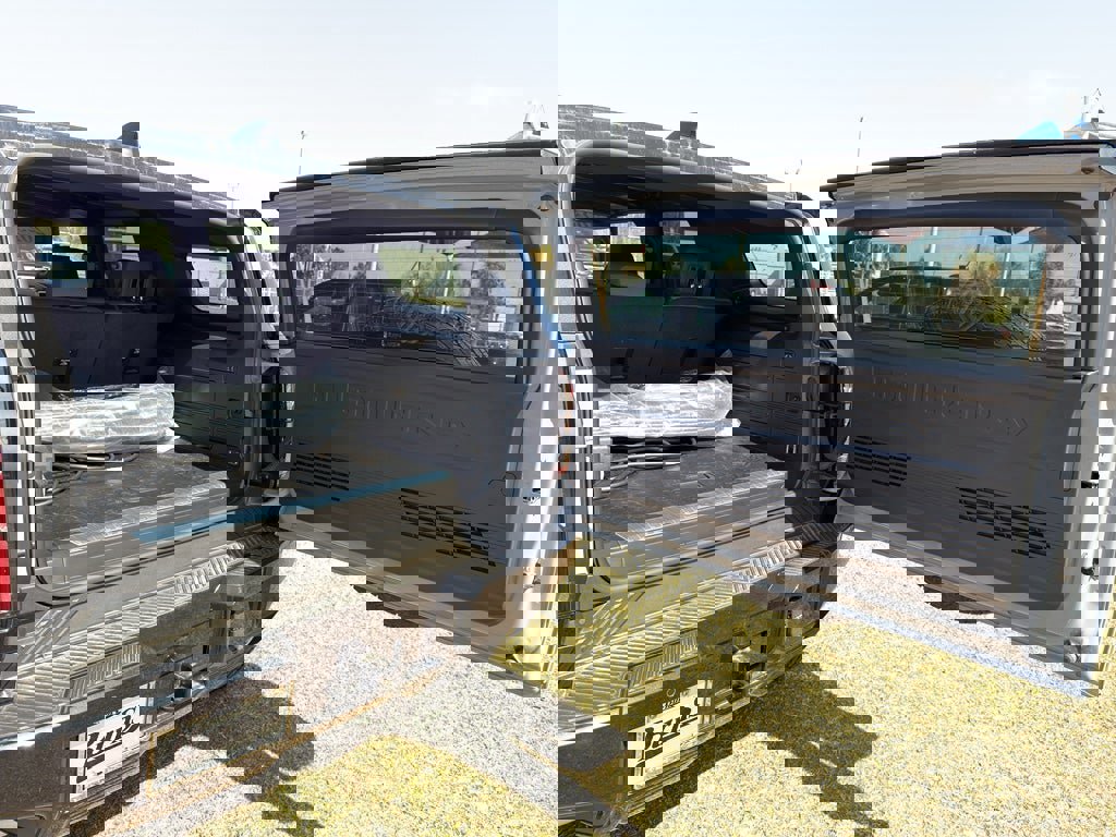 New 2025 GMC Hummer EV 2X image 30