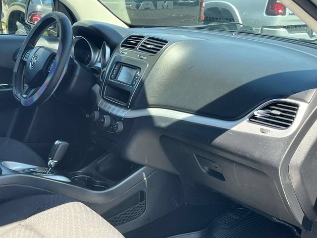 Used 2017 Dodge Journey SXT FWD image 24