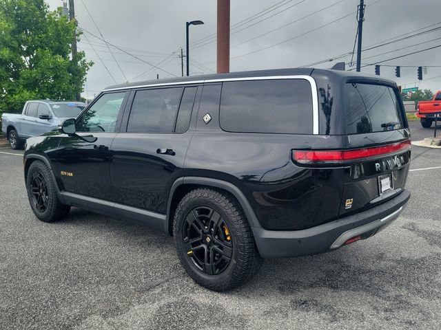 Used 2024 Rivian R1S Adventure AWD/4WD image 6