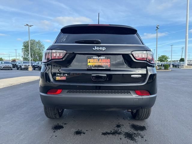Used 2022 Jeep Compass Latitude AWD/4WD image 6