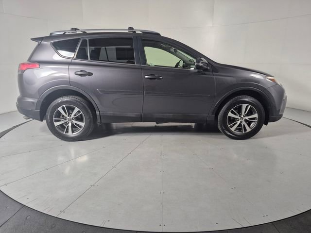 Used 2018 Toyota RAV4 XLE image 5