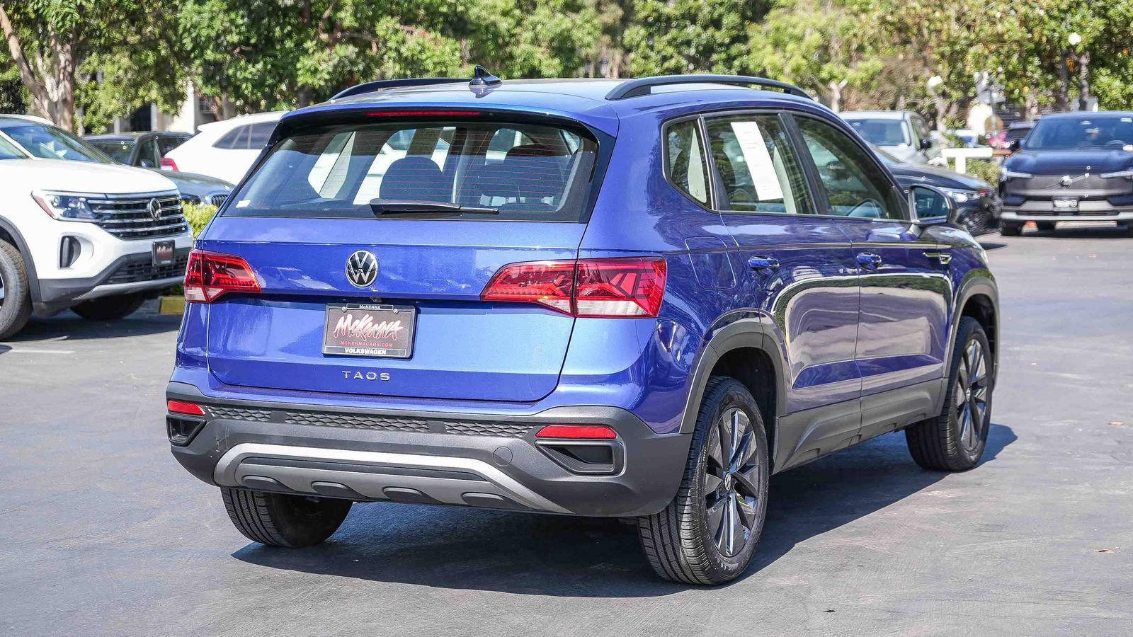 Used 2024 Volkswagen Taos S FWD image 6
