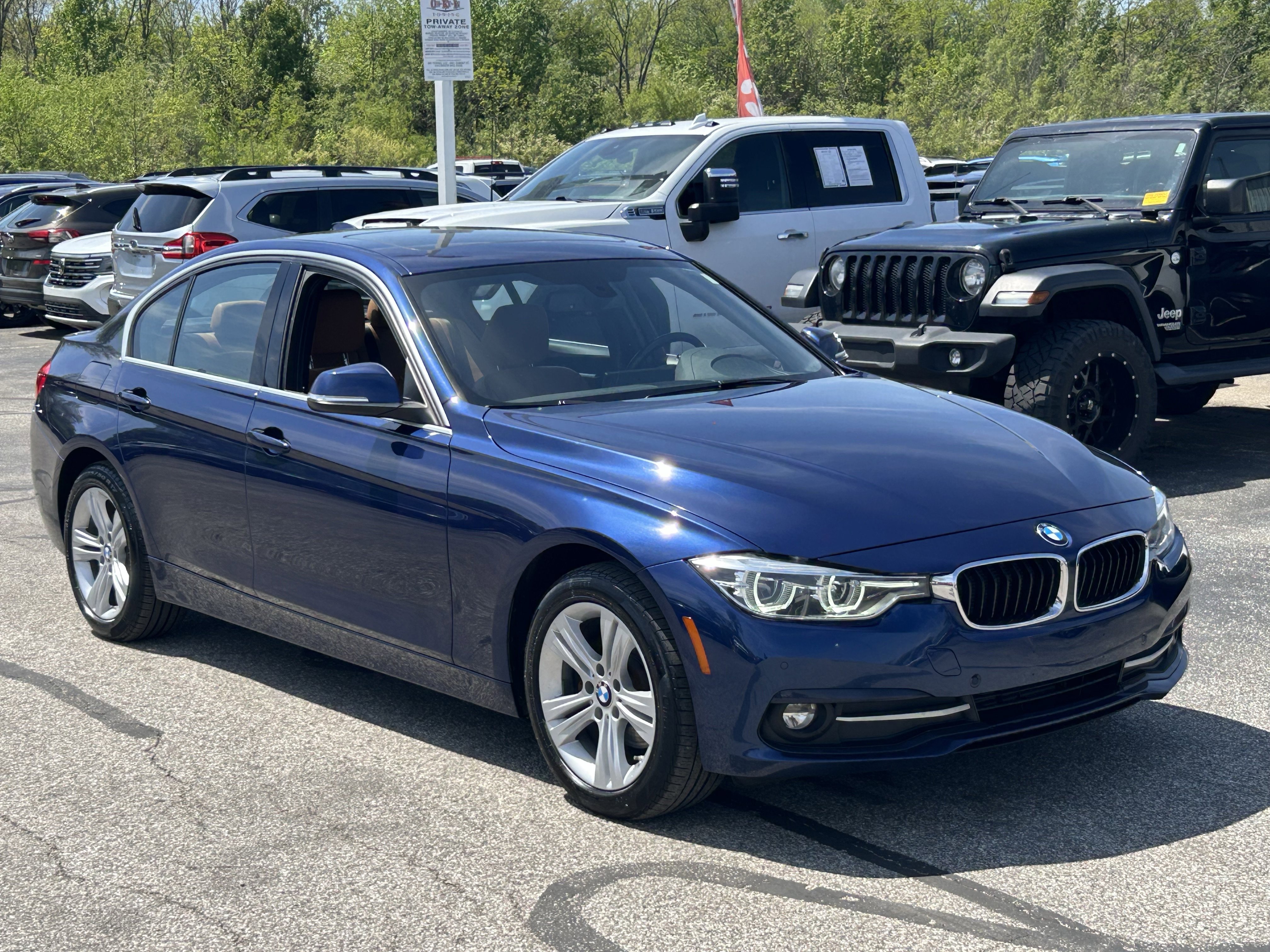 Used 2018 BMW 328d xDrive Sedan w/ Convenience Package image 5