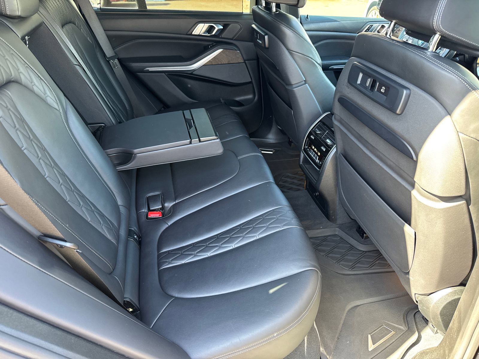 Used 2019 BMW X5 xDrive40i w/ Executive Package AWD/4WD image 10