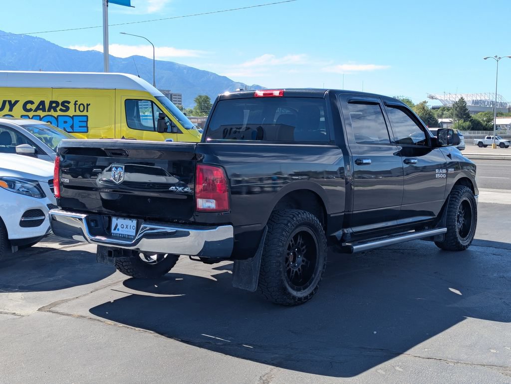 Used 2017 RAM 1500 Classic SLT AWD/4WD image 4