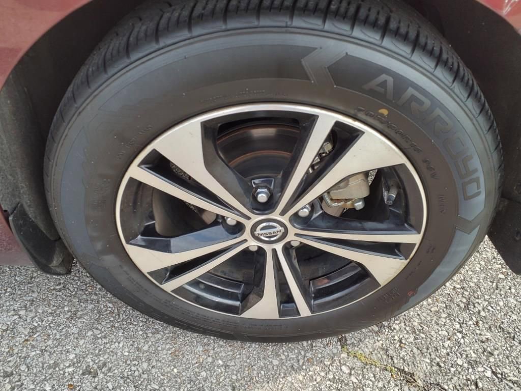 Used 2021 Nissan Sentra SV w/ Lighting Package FWD image 25