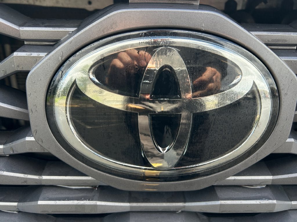 Used 2021 Toyota Tacoma TRD Off-Road AWD/4WD image 34