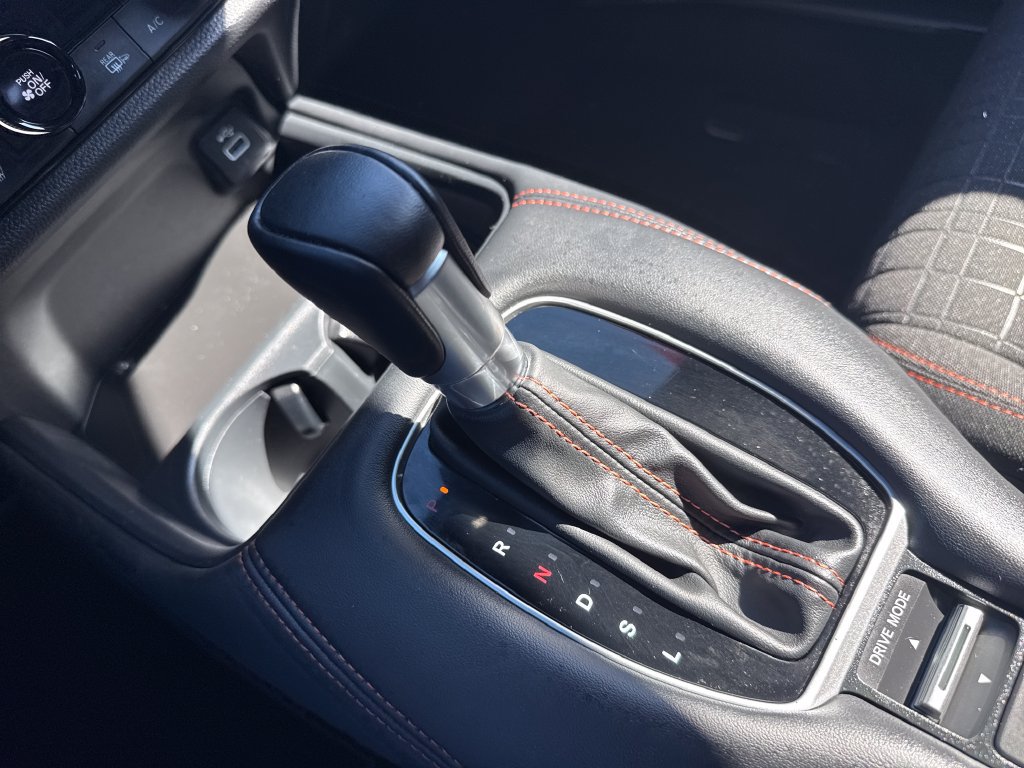 Certified 2025 Honda HR-V Sport image 29