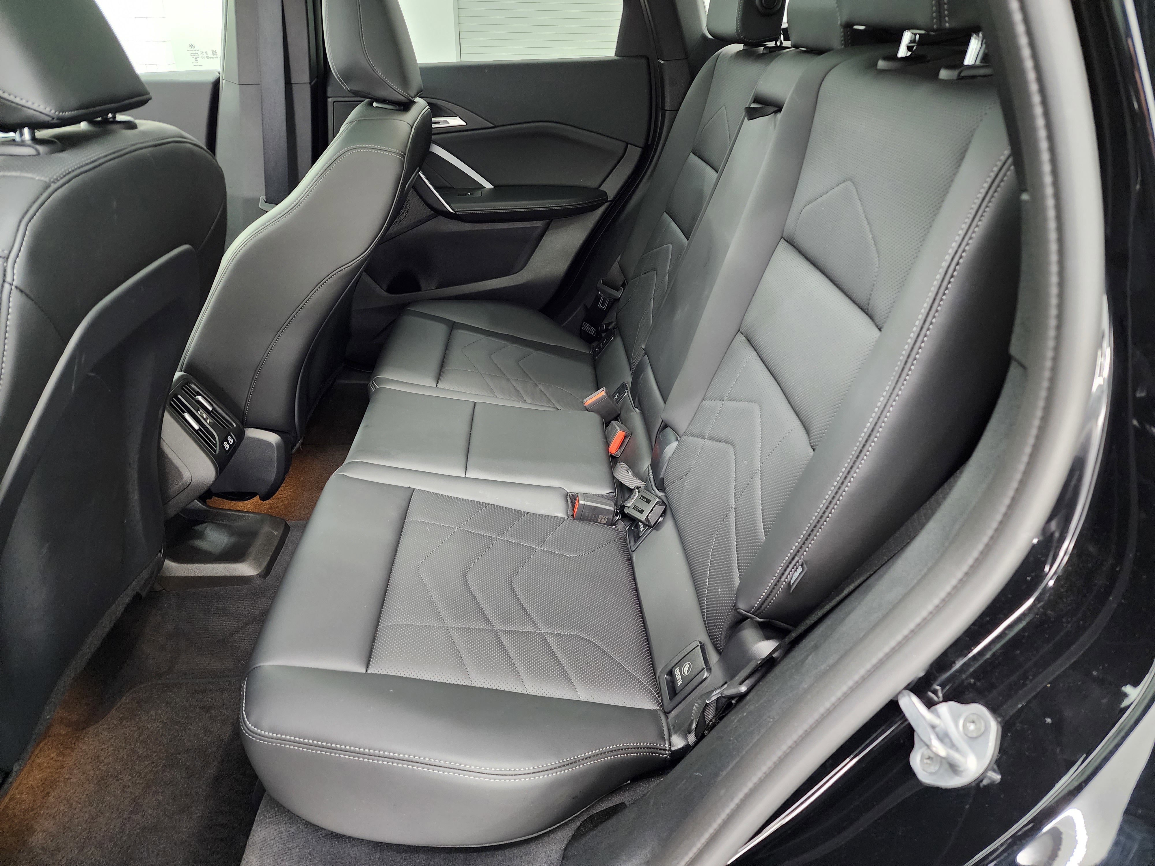 Used 2025 BMW X1 xDrive28i image 9