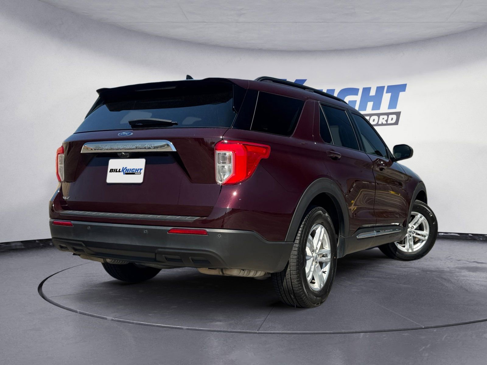 Certified 2023 Ford Explorer XLT image 5