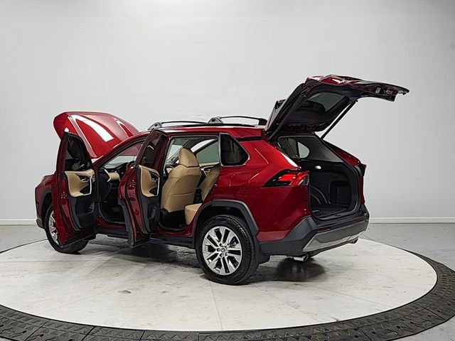 Used 2024 Toyota RAV4 Limited w/ Advanced Technology Package image 13