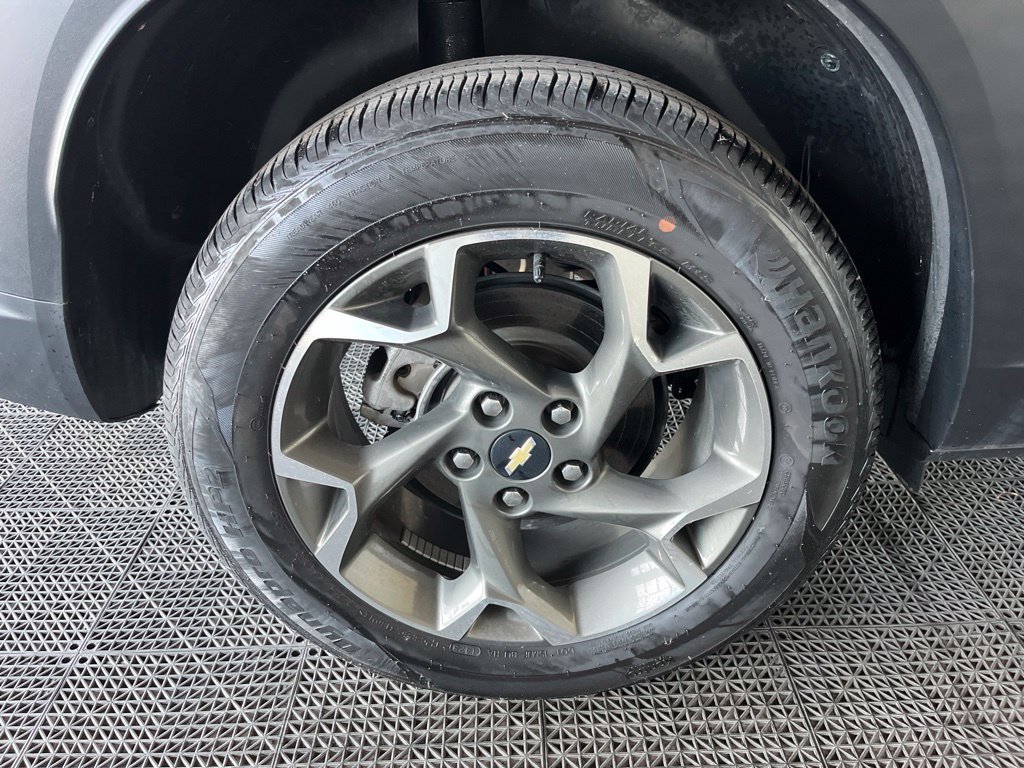 Used 2024 Chevrolet Trax LT FWD image 22
