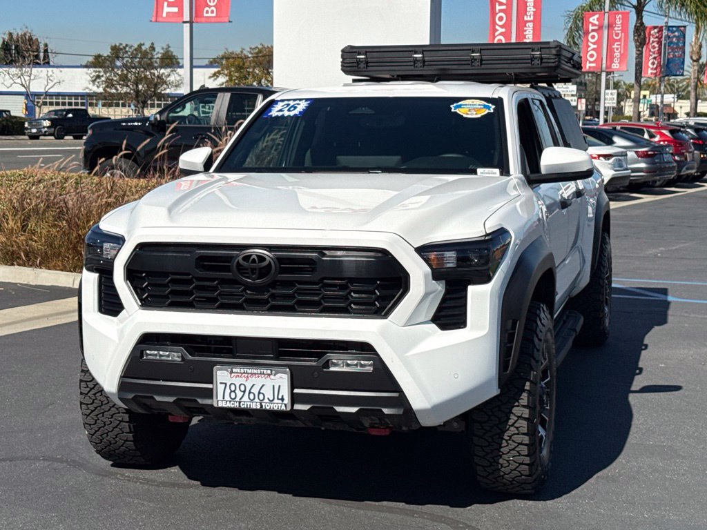 Used 2026 Toyota Tacoma TRD Off-Road w/ TRD Off Road Upgrade Package AWD/4WD image 5