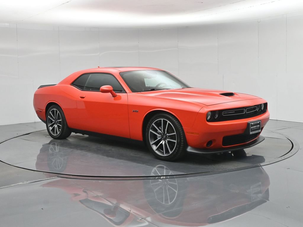 Used 2023 Dodge Challenger R/T image 24