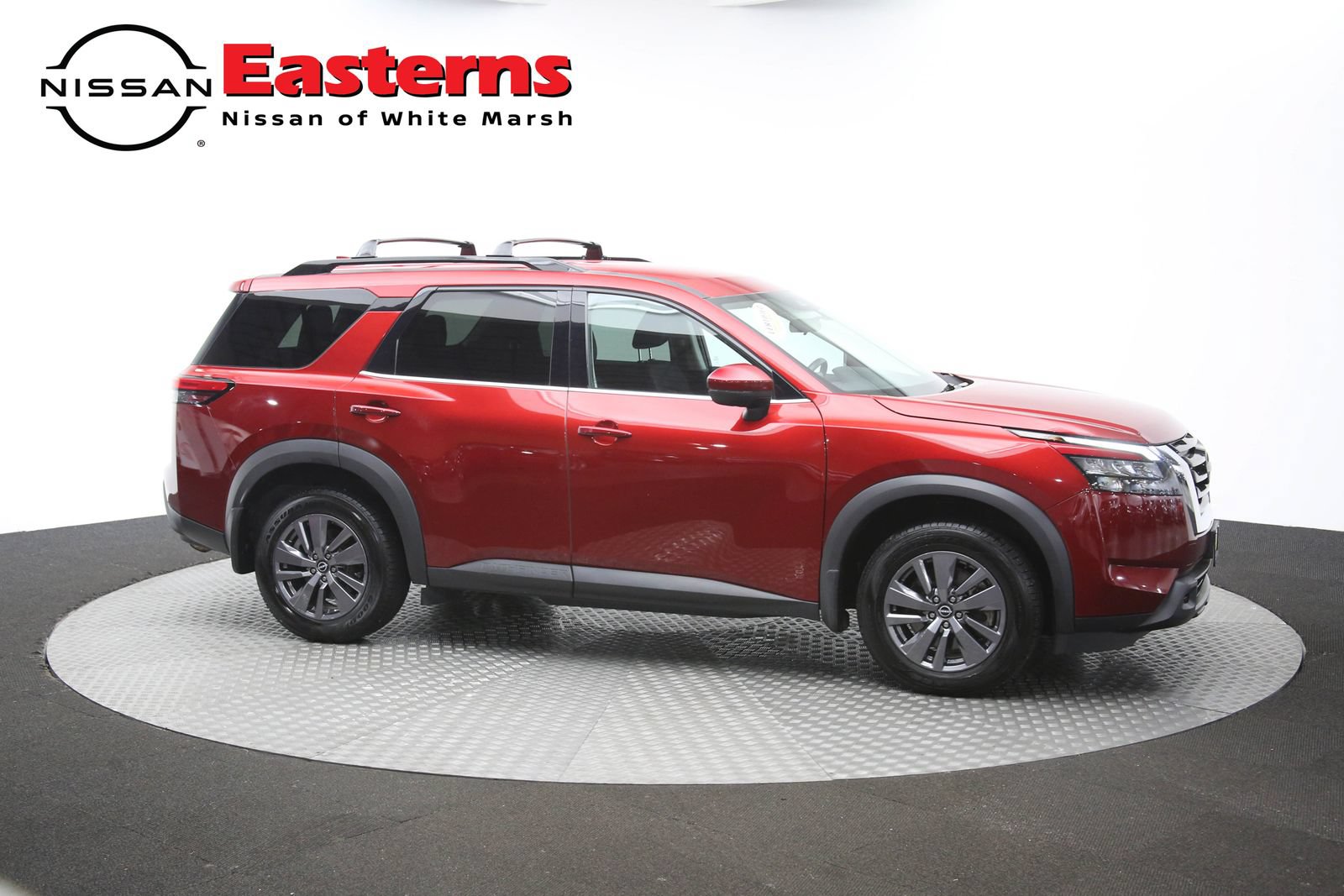 Used 2023 Nissan Pathfinder SV AWD/4WD image 44