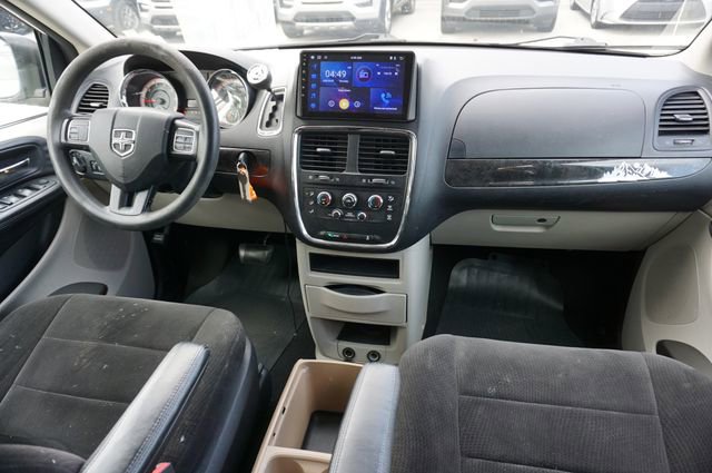 Used 2013 Dodge Grand Caravan SXT image 6