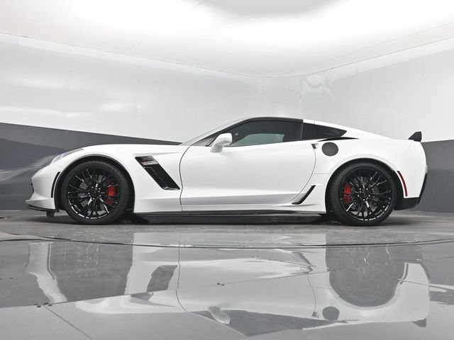 Used 2016 Chevrolet Corvette Z06 w/ 3LZ Preferred Equipment Group RWD image 15
