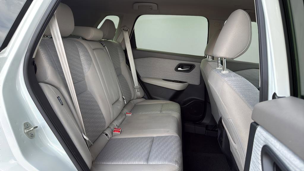 Certified 2023 Nissan Rogue SV AWD/4WD image 11