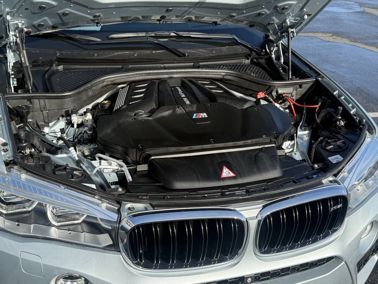 Used 2016 BMW X5 M image 22