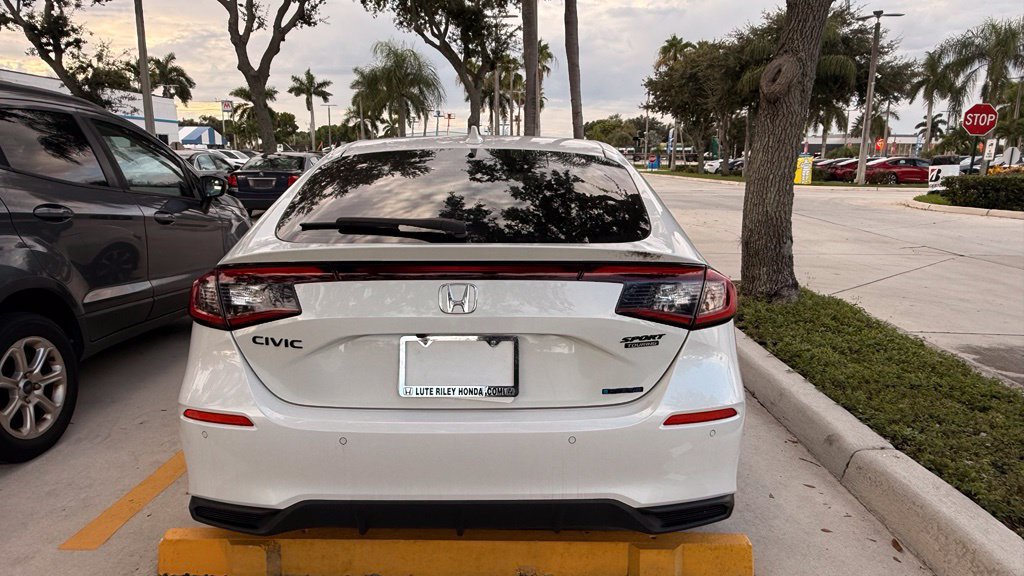 Used 2026 Honda Civic Sport Touring image 9