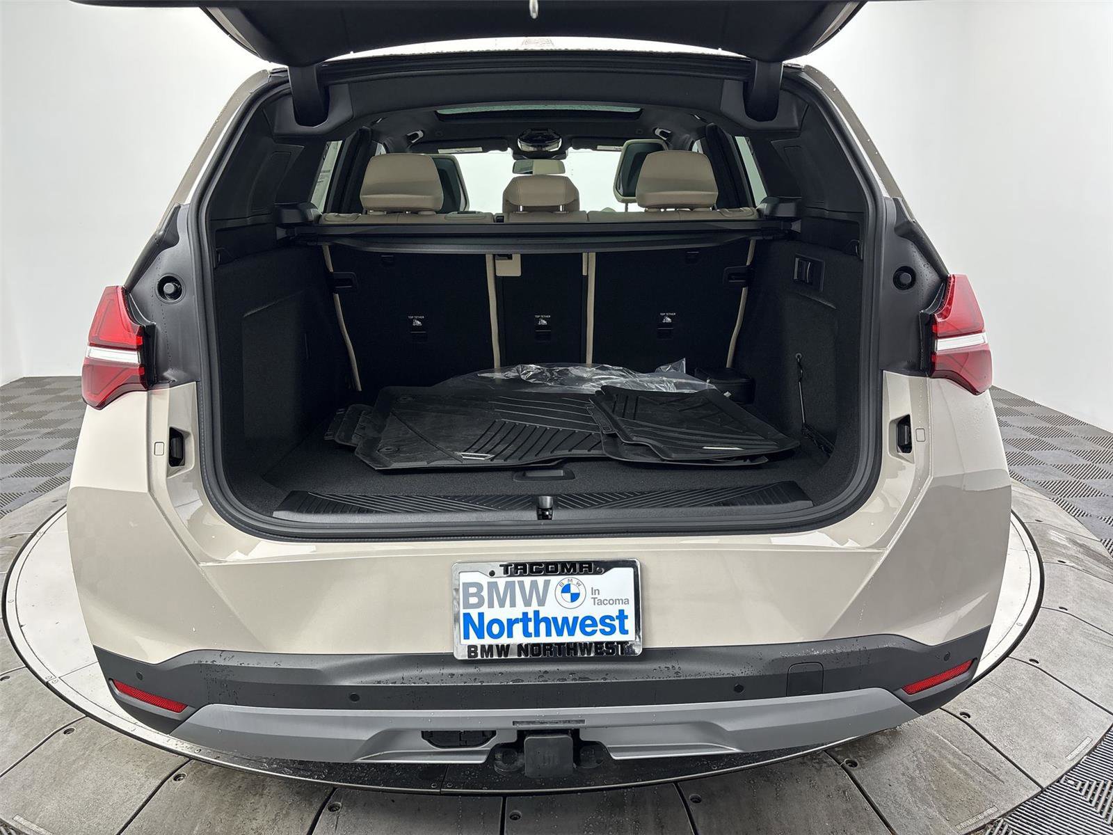 New 2026 BMW X3 xDrive30 w/ Convenience Package AWD/4WD image 21