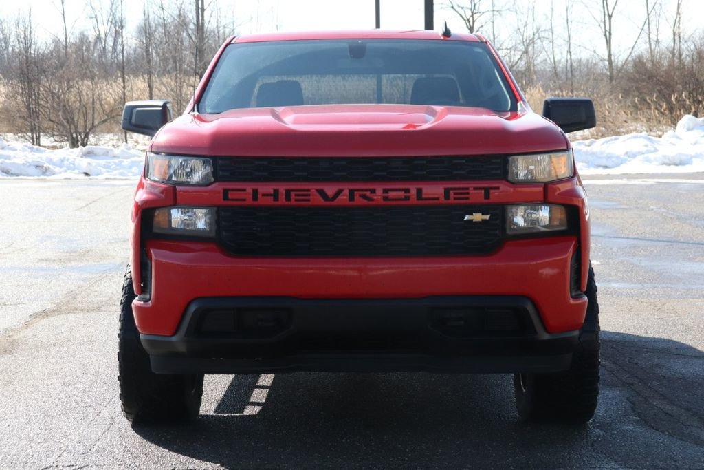 Used 2021 Chevrolet Silverado 1500 Custom image 3