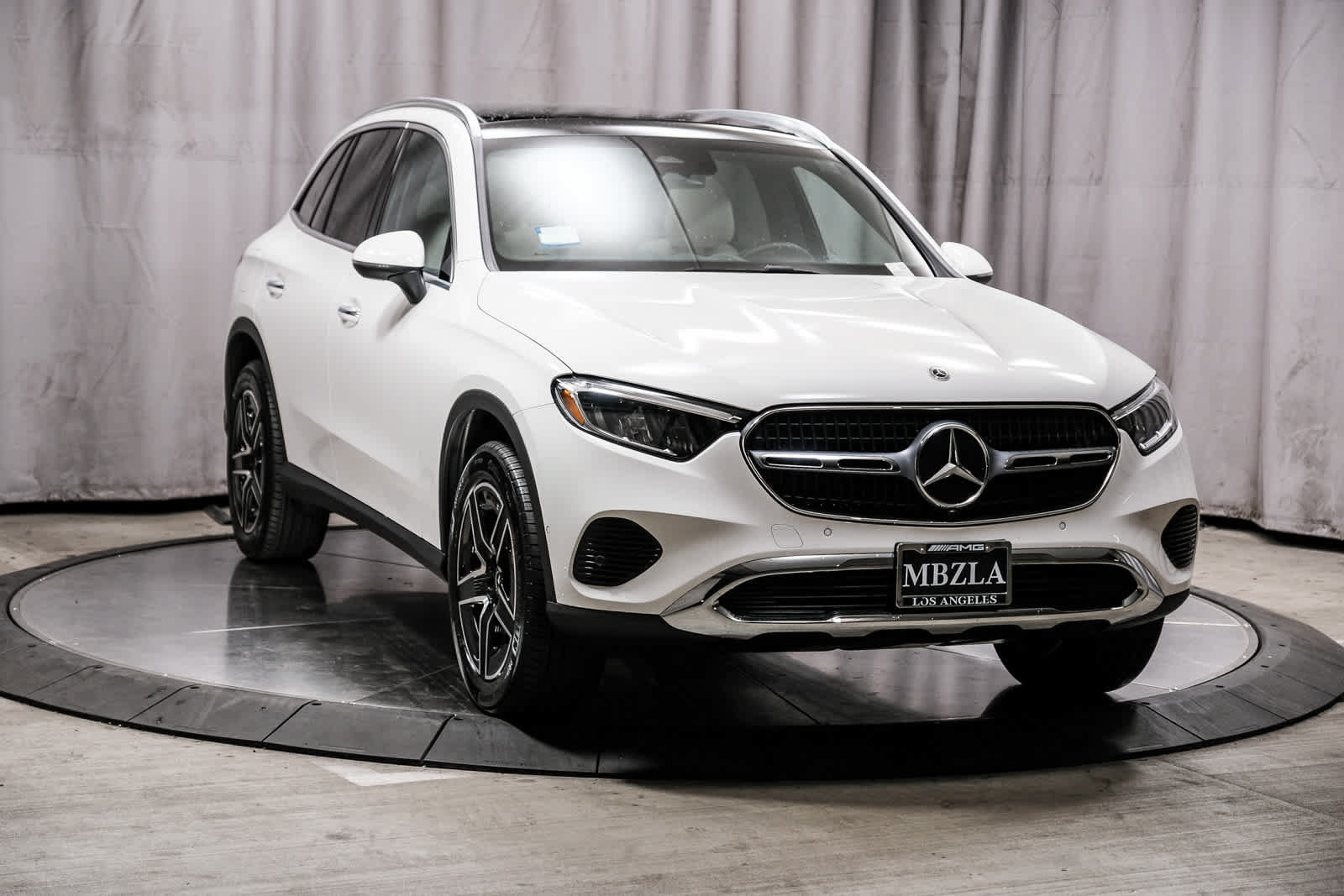 Certified 2026 Mercedes-Benz GLC 300 image 5