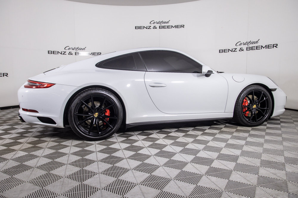 Used 2018 Porsche 911 Carrera 4S AWD/4WD image 11
