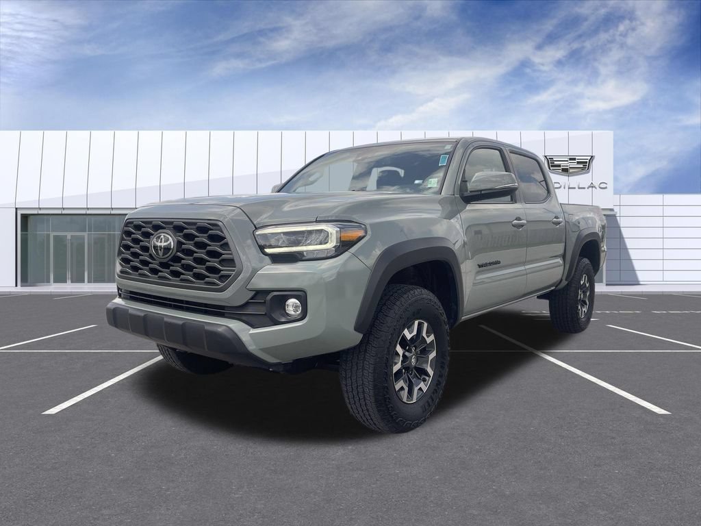 Used 2023 Toyota Tacoma TRD Off-Road AWD/4WD image 4