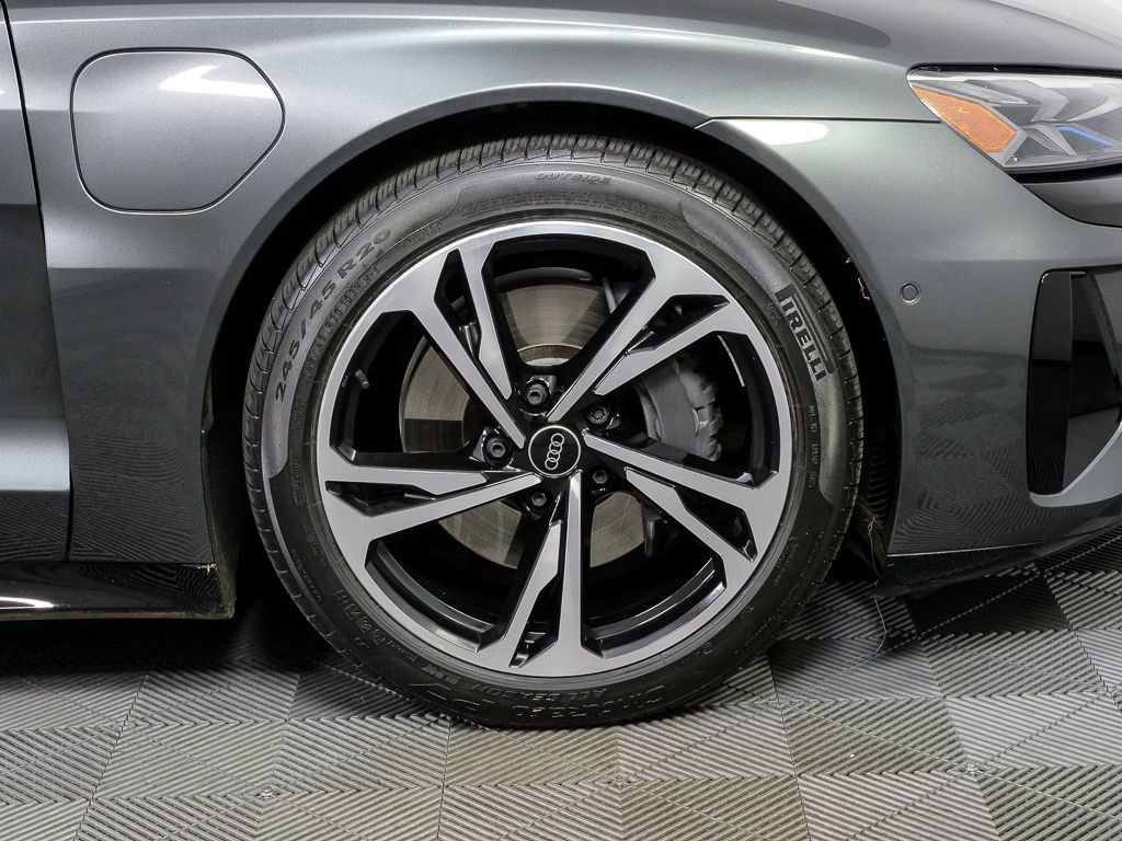 Used 2023 Audi e-tron GT Prestige w/ Prestige Package AWD/4WD image 39