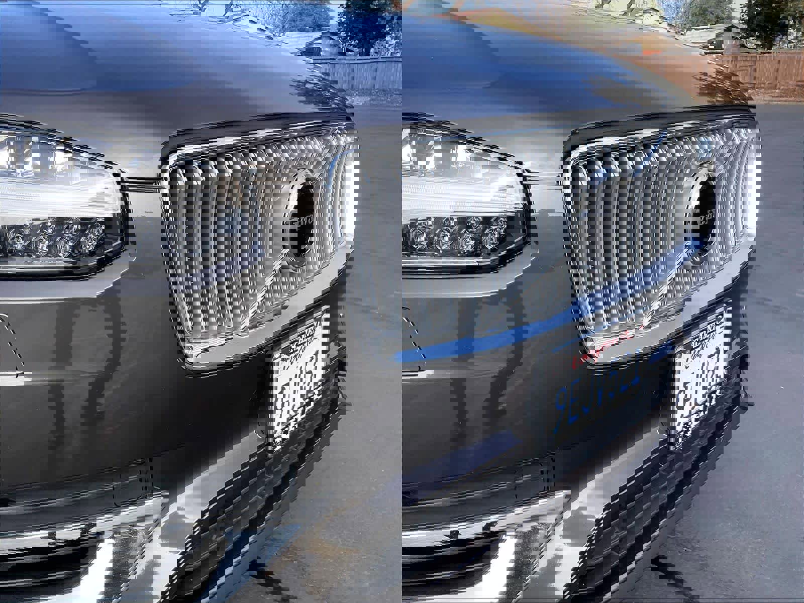 Used 2023 Volvo XC90 T8 Plus w/ Protection Package Premier image 34