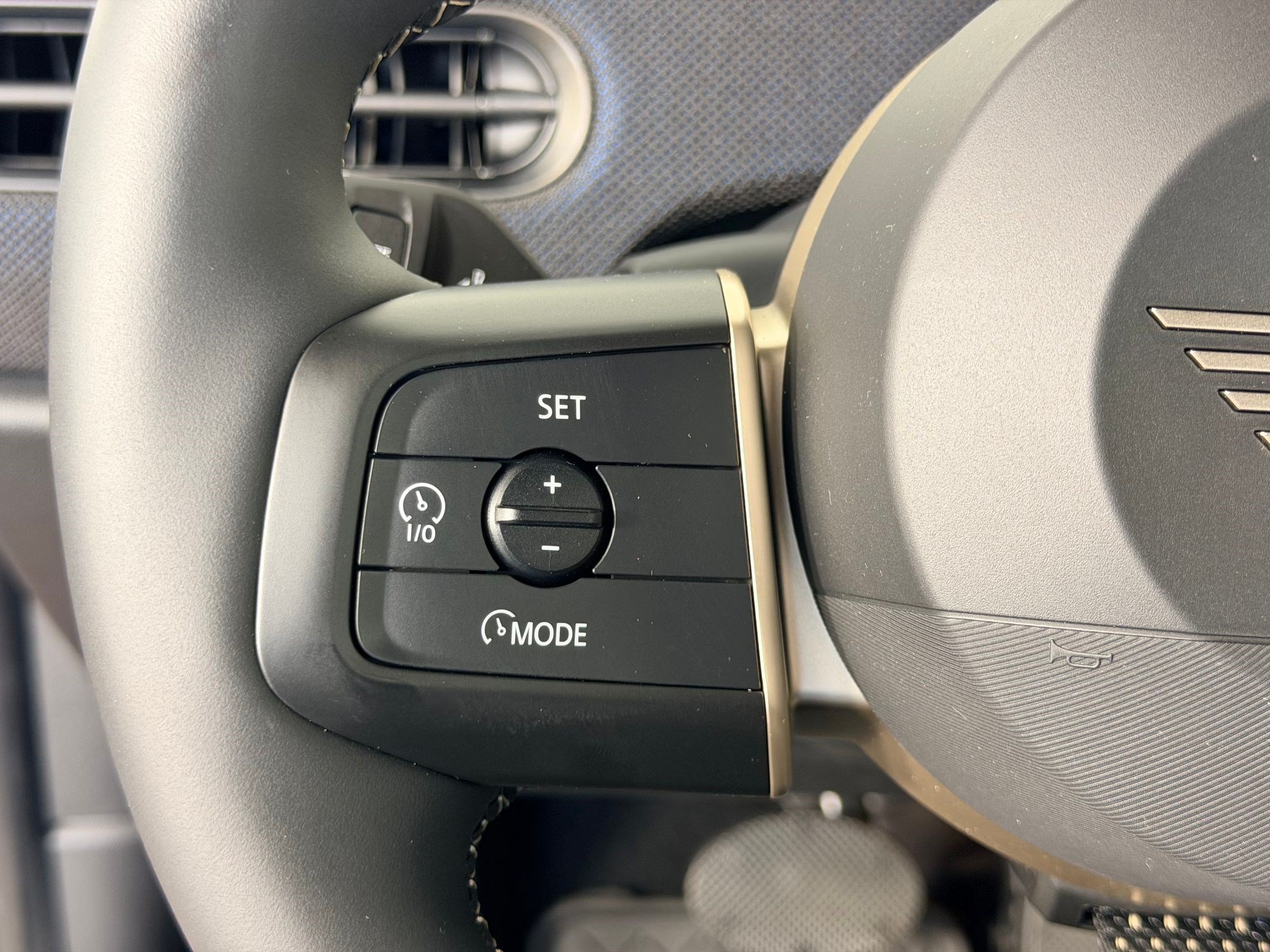 Used 2025 MINI Cooper S FWD image 13