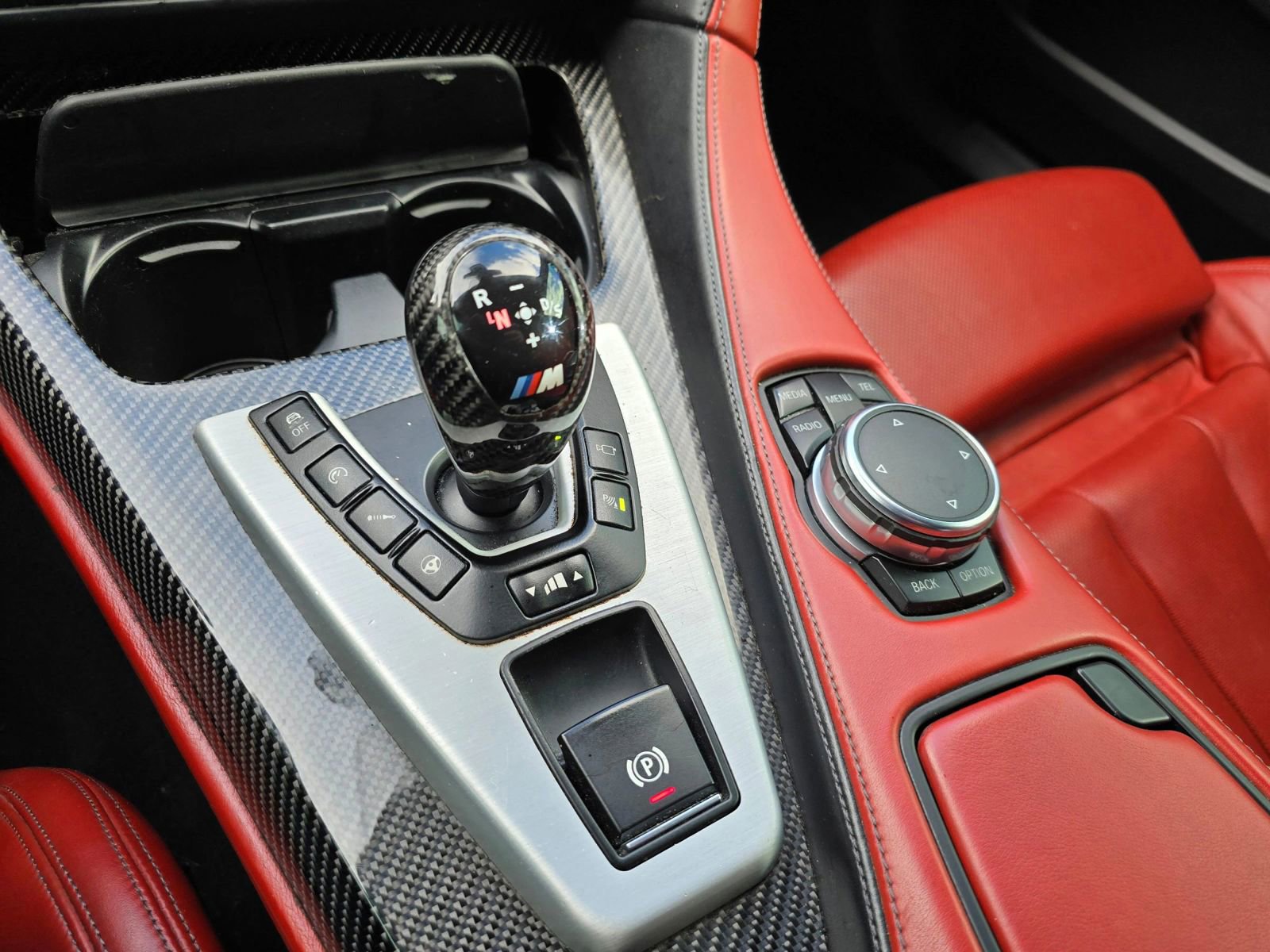 Used 2016 BMW M6 Gran Coupe image 32