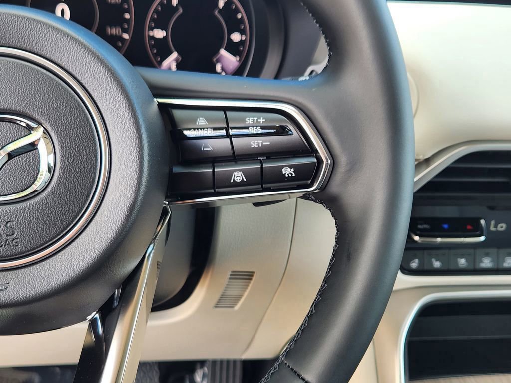 New 2025 MAZDA CX-90 Plug-In Hybrid w/ Premium Plus image 9